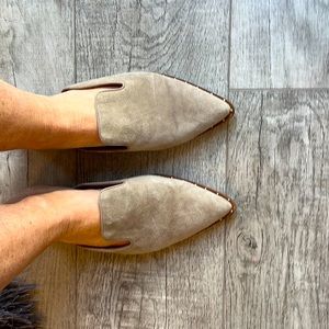 Schulz brand Women’s suede mules size 8